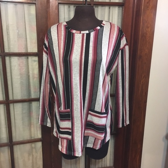 Oversized STRIPED PRINT TUNIC TOP /W SIDE POCKETS - Picture 6 of 8